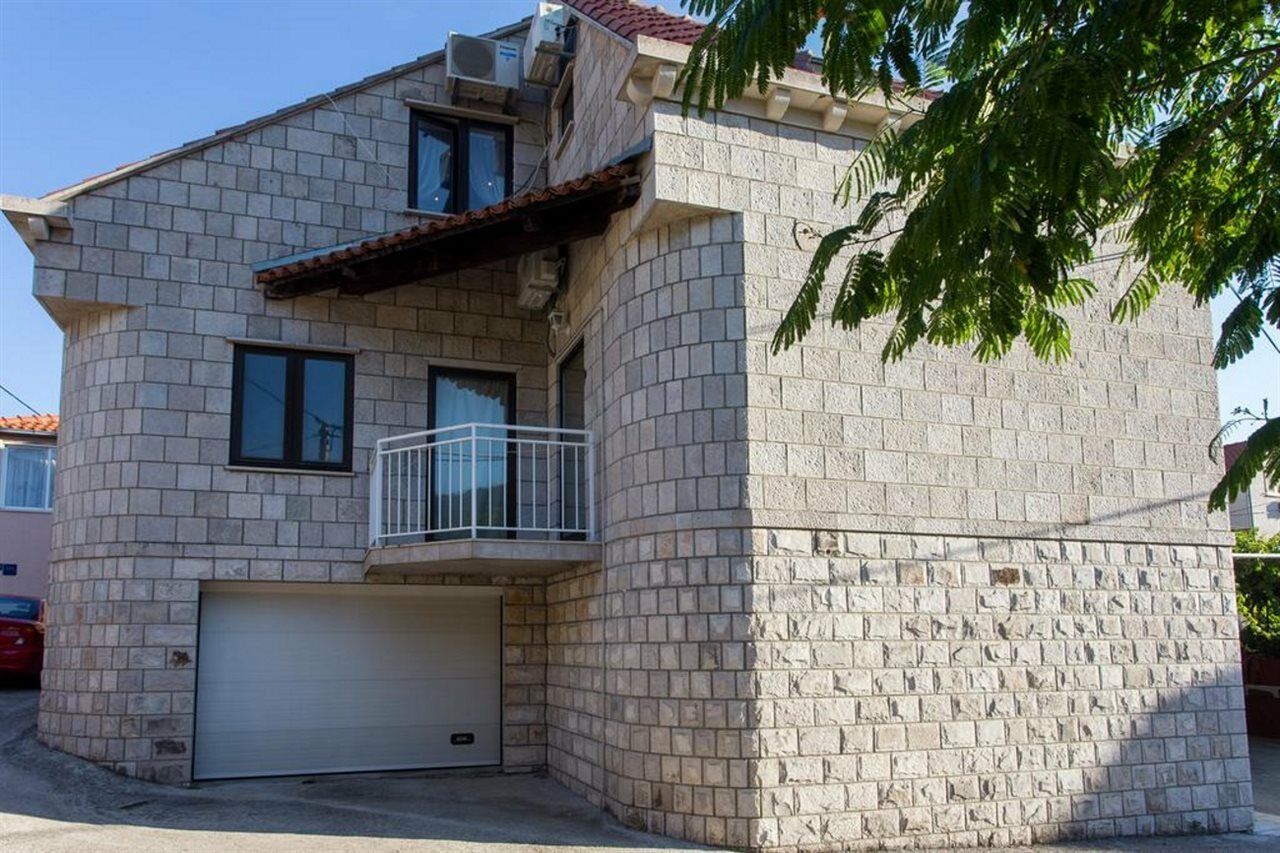 Guest House J&J Zaton  Εξωτερικό φωτογραφία
